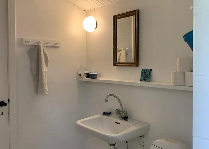 Sommerhus Med Terrasser Ved Kikhavn Feriehus *
