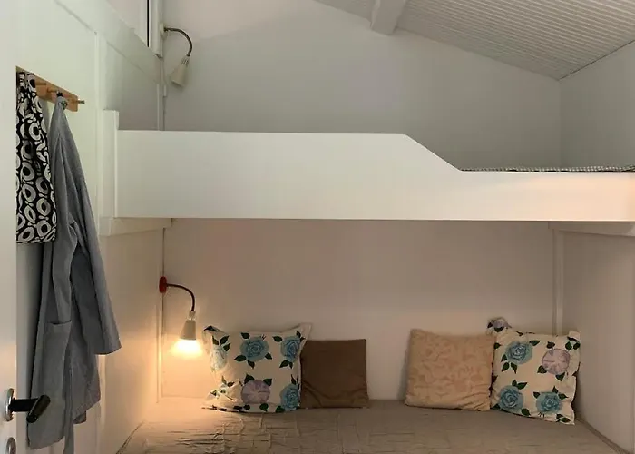 Sommerhus Med Terrasser Ved Kikhavn Feriehus Hundested
