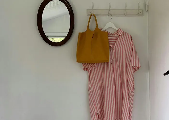 Sommerhus Med Terrasser Ved Kikhavn Feriehus *